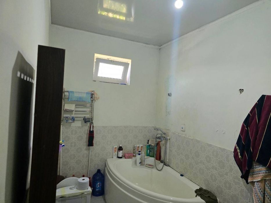 СОТИЛАДИ! 6 сотих 4 хонали  Район: ДСК Бустон