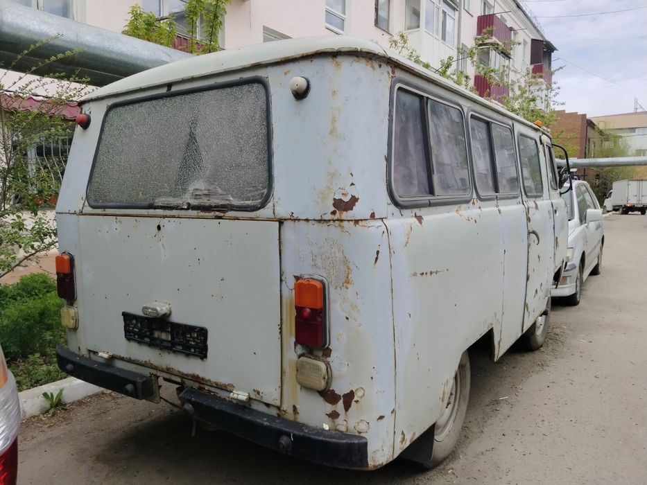 Продам УАЗ (буханка)