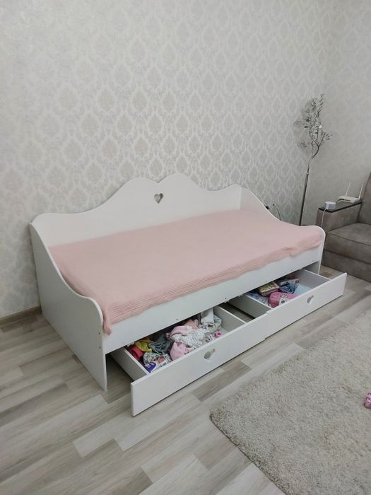 Продам детскую кровать