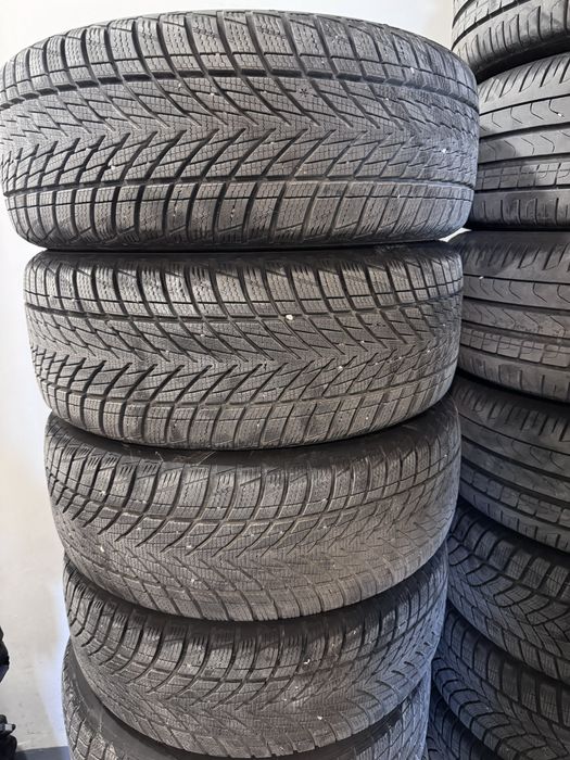 Гуми с джанти нови  5x120 R17 от BMW+подарък фланци 15мм