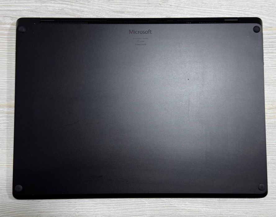 Microsoft Surface Laptop 5 black edition 
Black edition