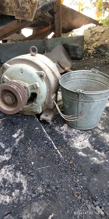 Электродвигатель