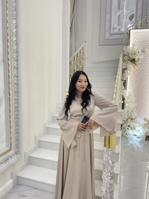 Срочно продам платье