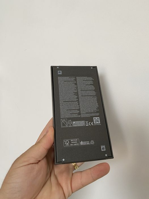 Samsung S26 - Black - 256 G - sigilat - garantie - 3400 ron !