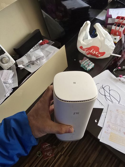 Router wireless ZTE MC888 Pro 5G