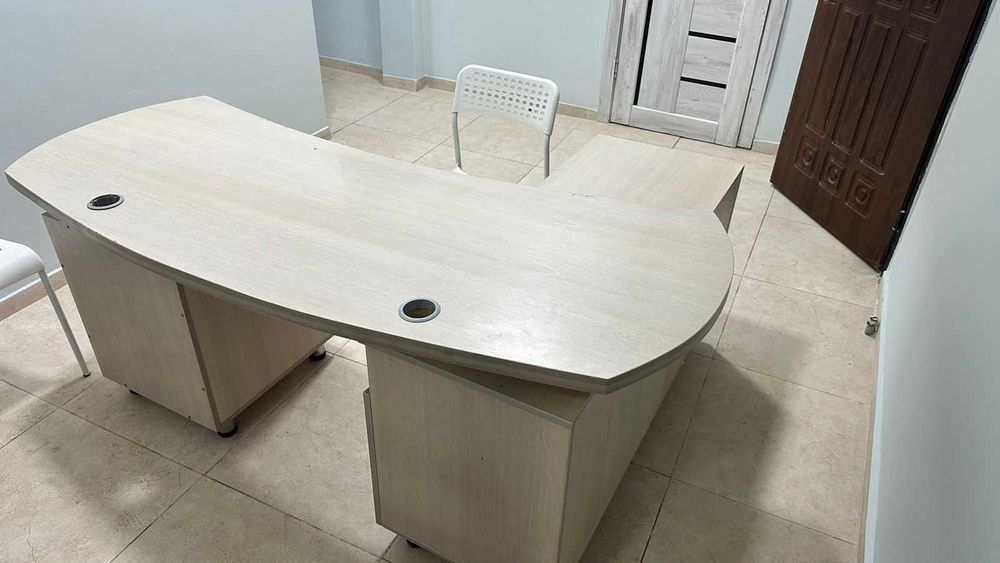 Стол руководителя