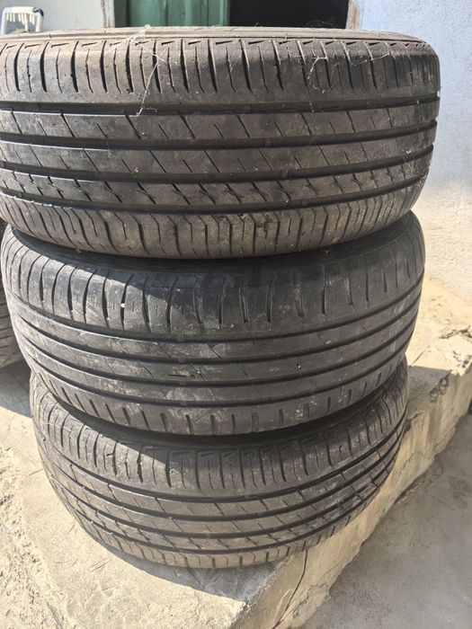 4 броя летни гуми 205/55/16