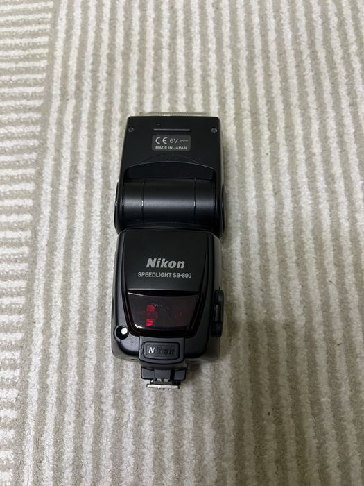 Nikon SB800 speedlight