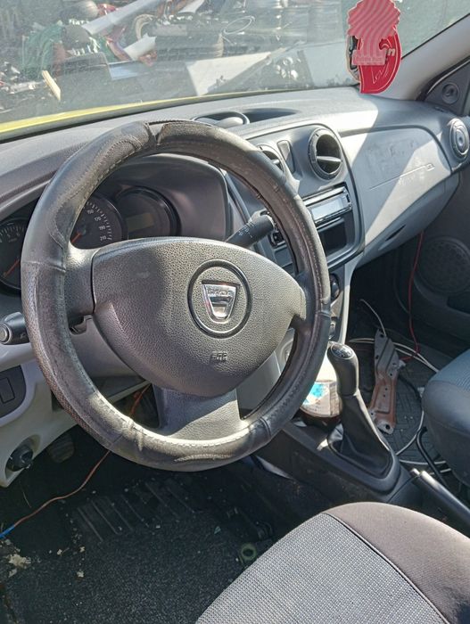 Dezmembrez Dacia Logan 1 și 2 motor 1.2 și 1.4 benzina