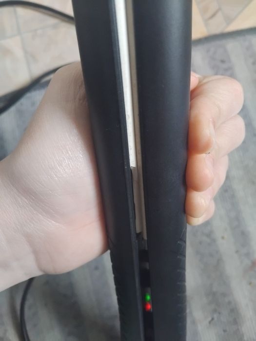 Продам утюжок для волос