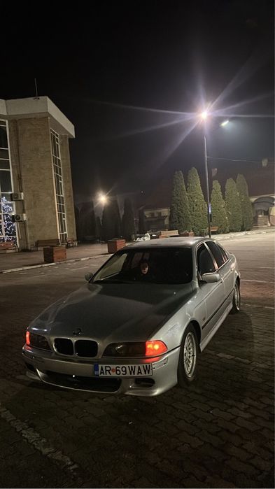 Vând bmw e39 2.5TDS impecabil