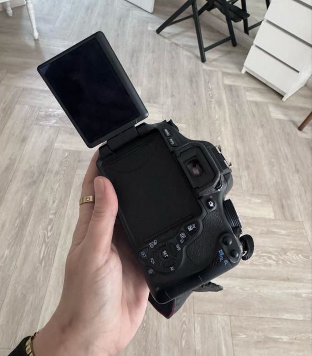 Фотоаппарат canon d600