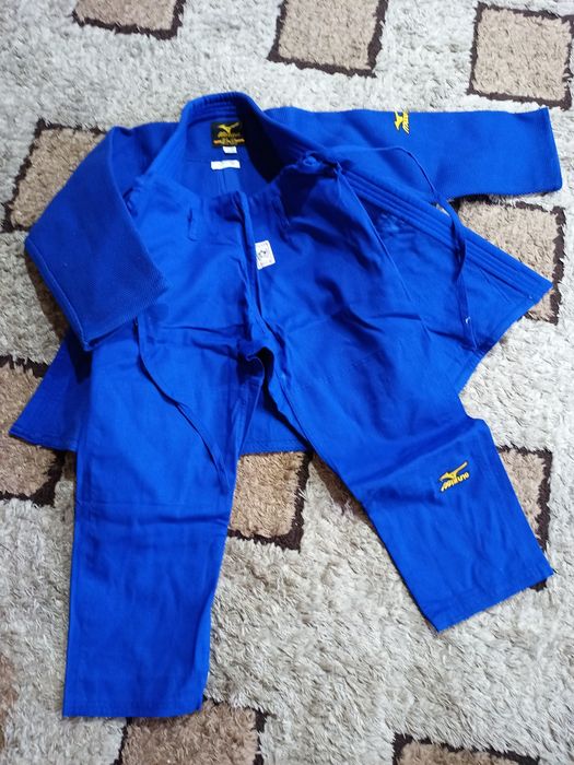 Кимоно для дзюдо