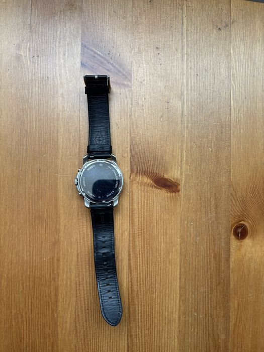 Продавам мъжки ръчен часовник Fossil