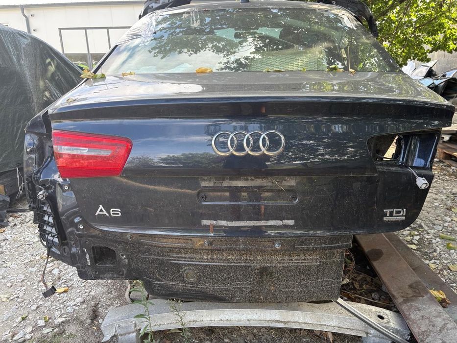 Задень капак за Audi a6c7 2014 година