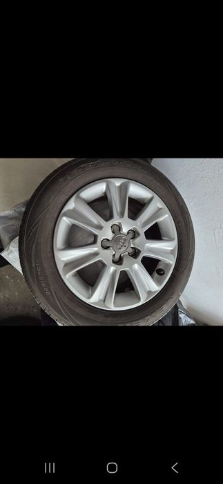 Jante de aliaj originale Audi A1, cu anvelope de vară