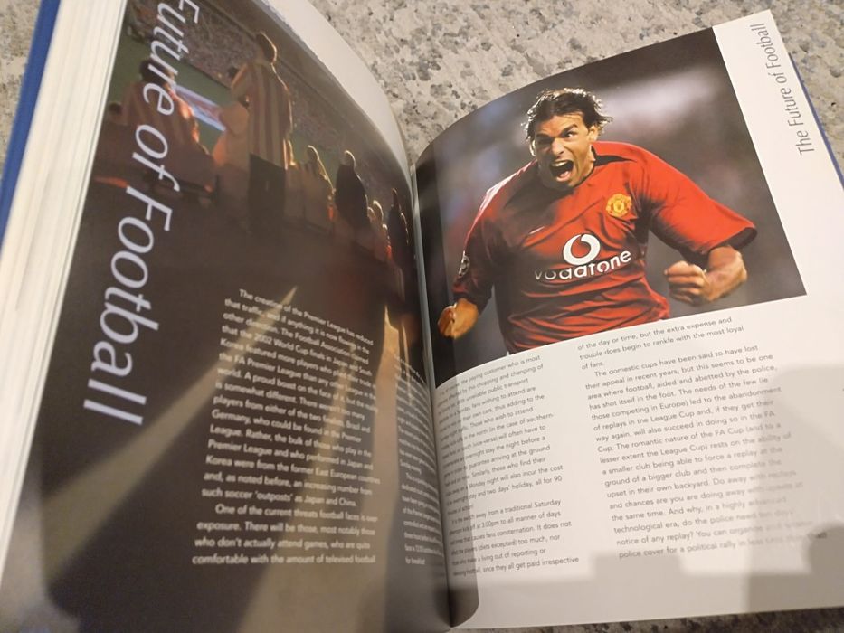 Интересна енциклопедия за футбол на английски език