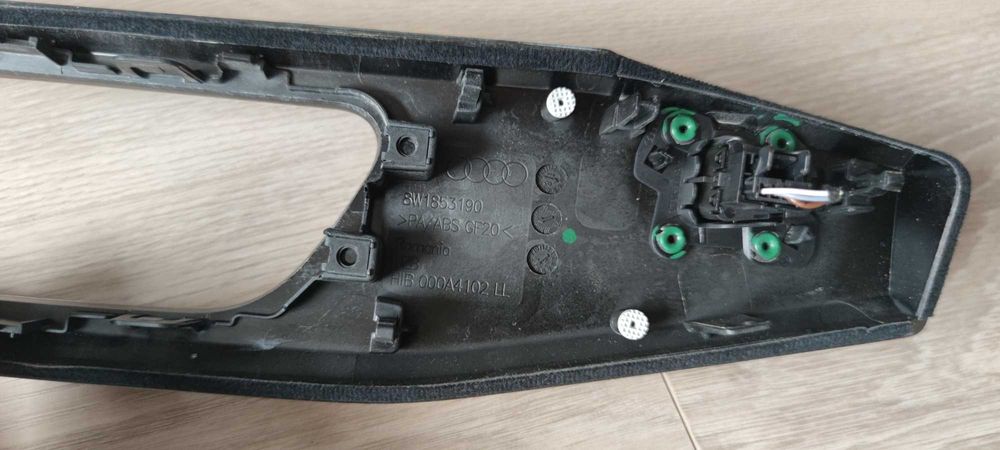 AUDI a5, a4 , s5, s4 интериорни лайсни. Различни цветове