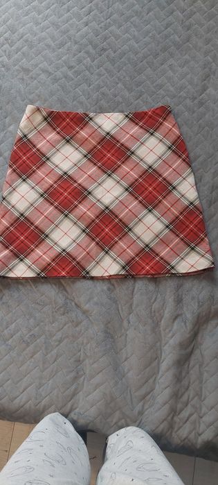 Къса пола, каре 42см
