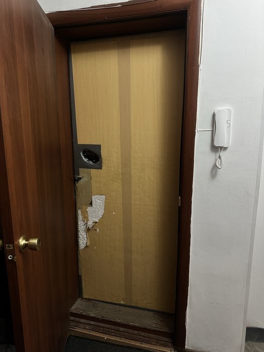 Дверь металлическая