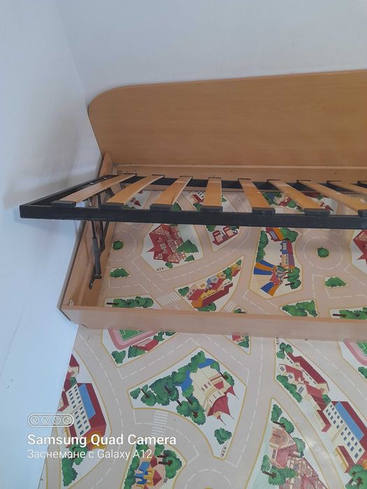 Легло с ракла и матрак