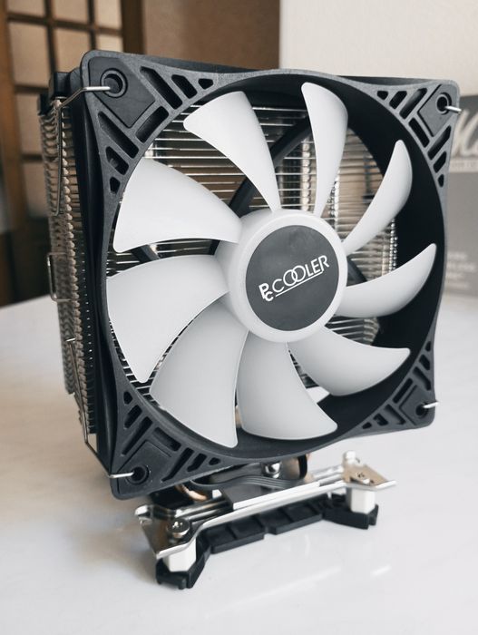 Мощный кулер для процессора Intel и AMD