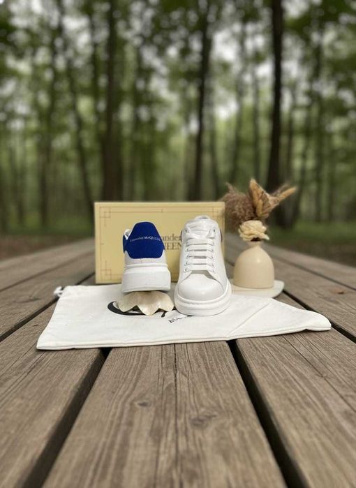 Adidasi Alexander Mc Q u e e n Albastru Catifea