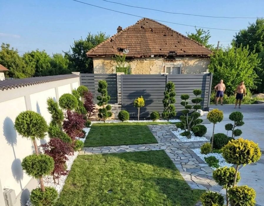 Amenajări grădini șpați verzi