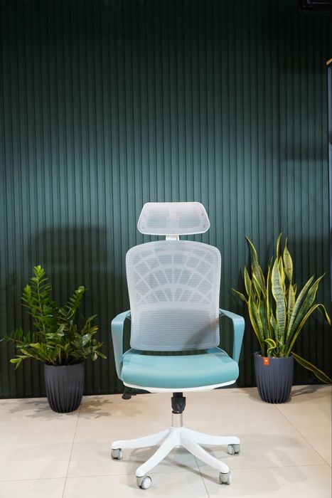 Ofis kreslosi kreslo loft mebel stellajlarni chegirmada xarid qiling