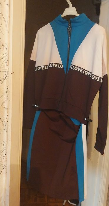 Продам    костюм