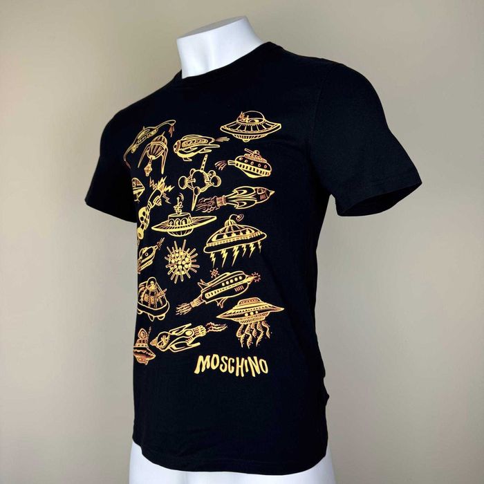 Moschino Black Tshirt