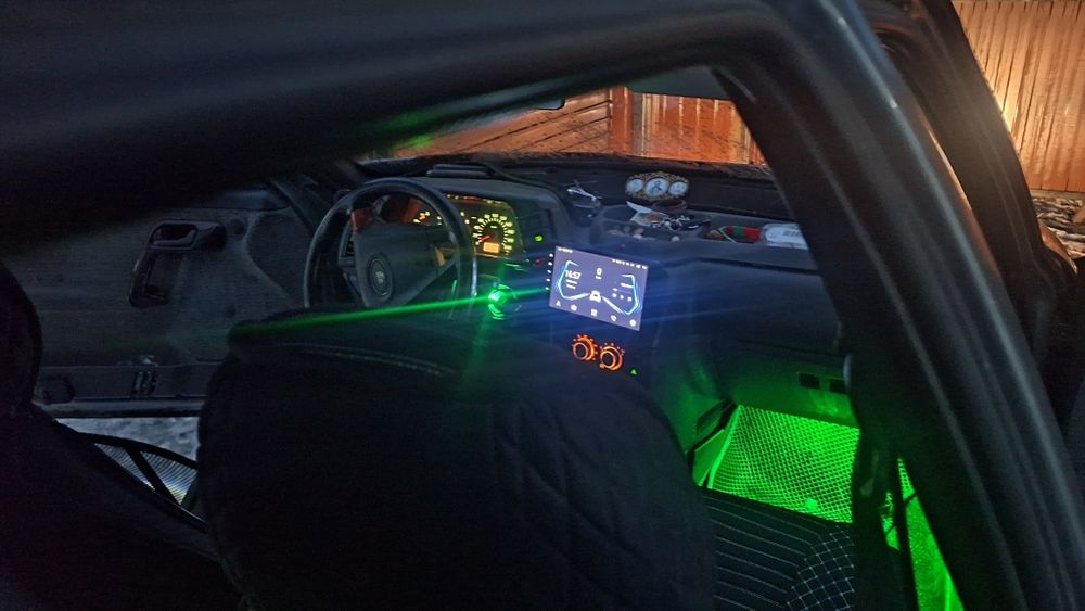 Продам авто ваз 2110