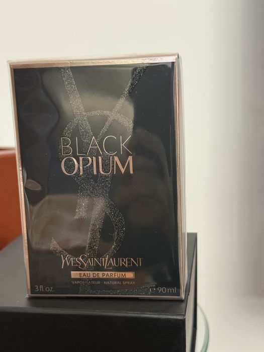 Parfumuri dama barbat