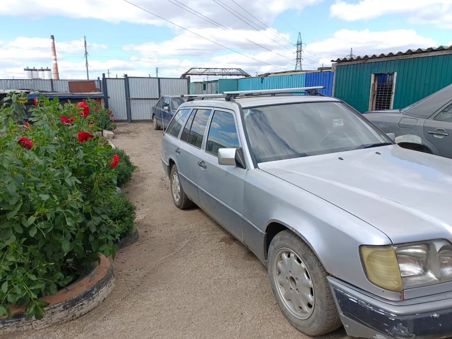 Продам мерседес 124