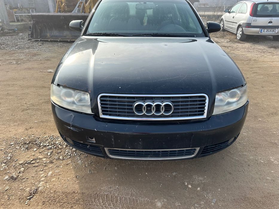 Audi A4 на части