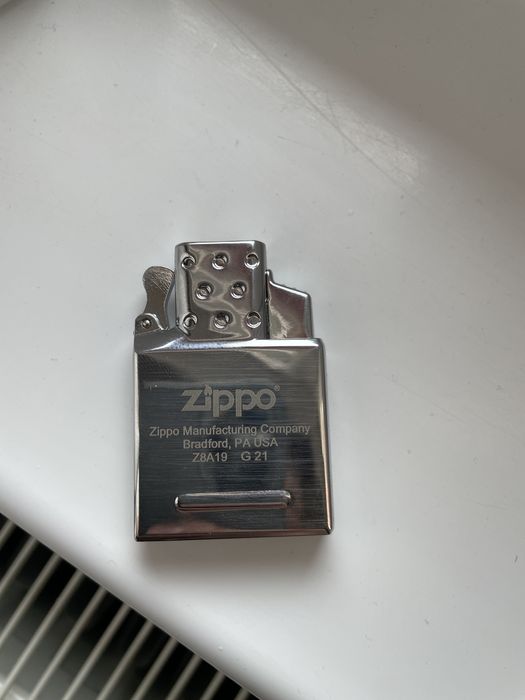 Bricheta ZIPPO pe gaz