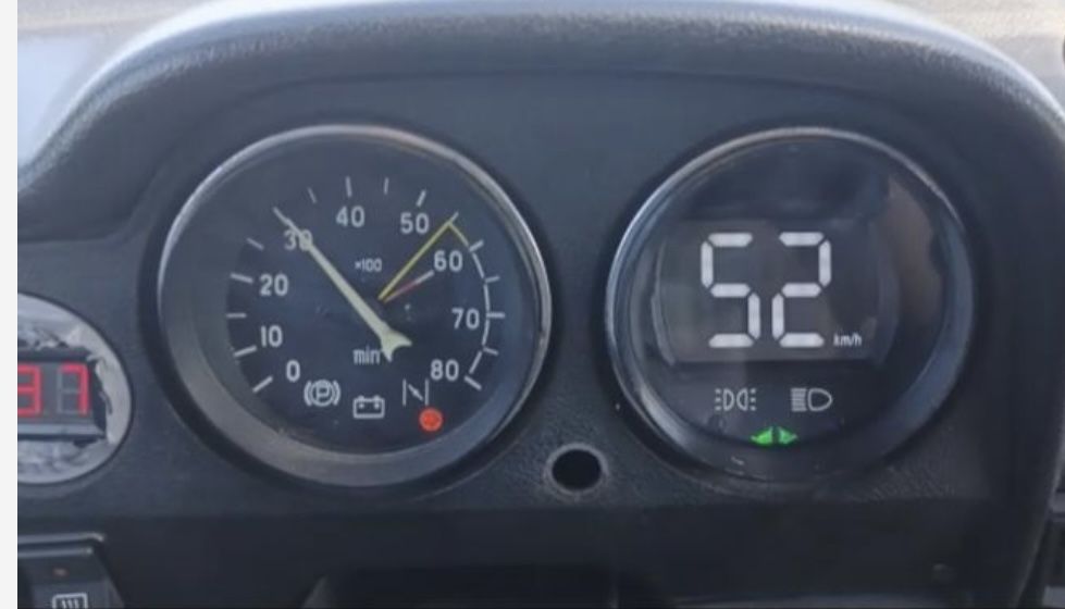 Датчик спидометр универсальный