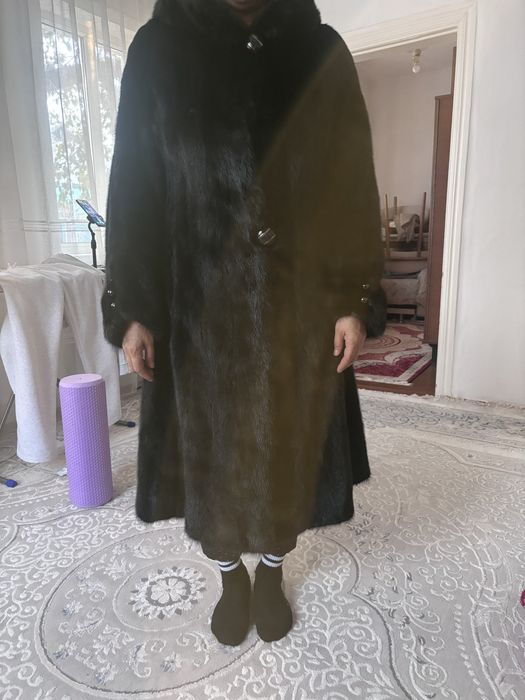 Шуба норковая , черный брилиант