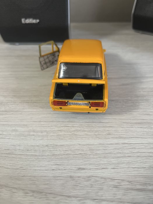 Машинка жигули бэушный