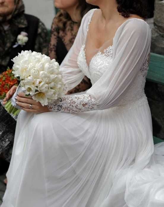 Vand Rochie mireasa din matase