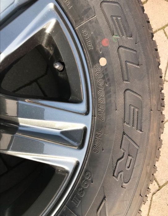 Jante cu anvelope originale Toyota