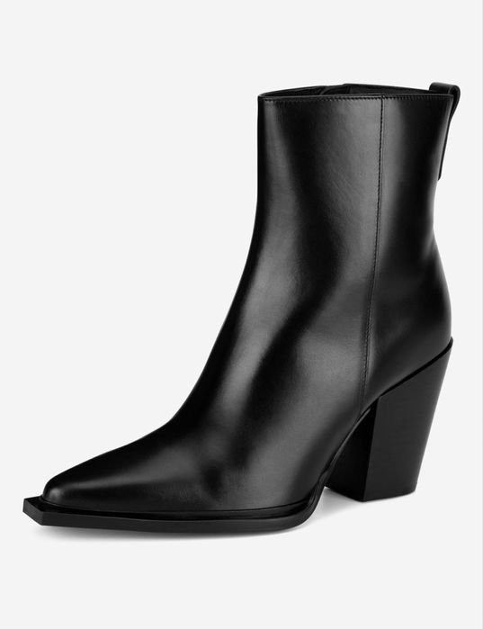 Дамски боти Gino Rossi