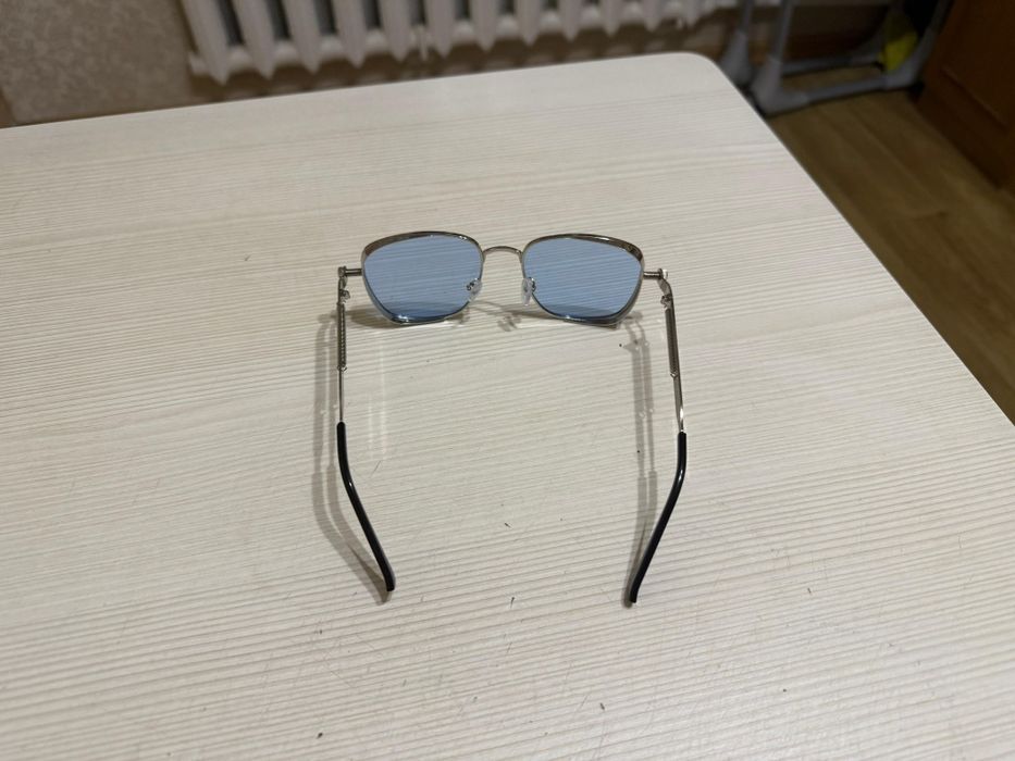 Продам очки хорошие