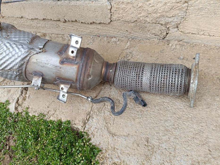 Продавам изпускателна система за Рено Меган 3