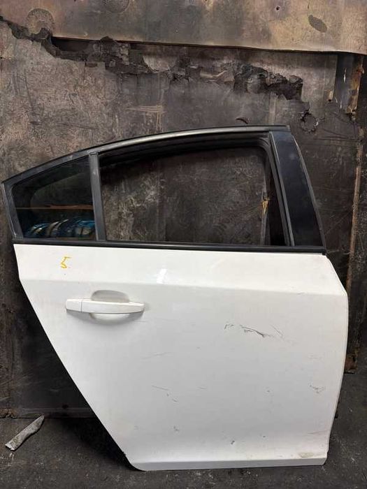Дверь Chevrolet Cruze