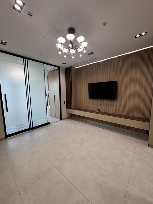 Срочно сдаётся евро двушка ЖК Nest One под Офис !