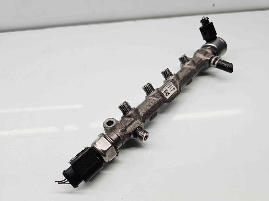 Rampa injectoare  Volkswagen Passat B8 (3G2) [Fabr 2015-prezent] 04L08