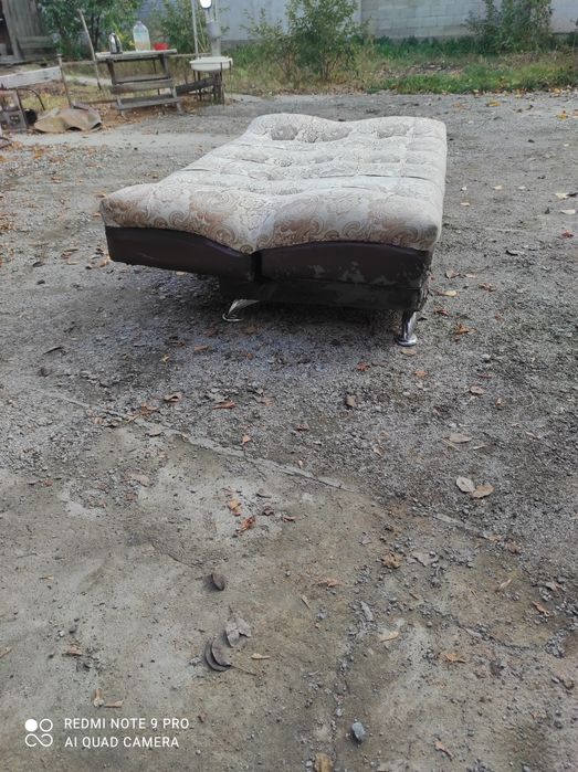 Продается диван кушетка б/у