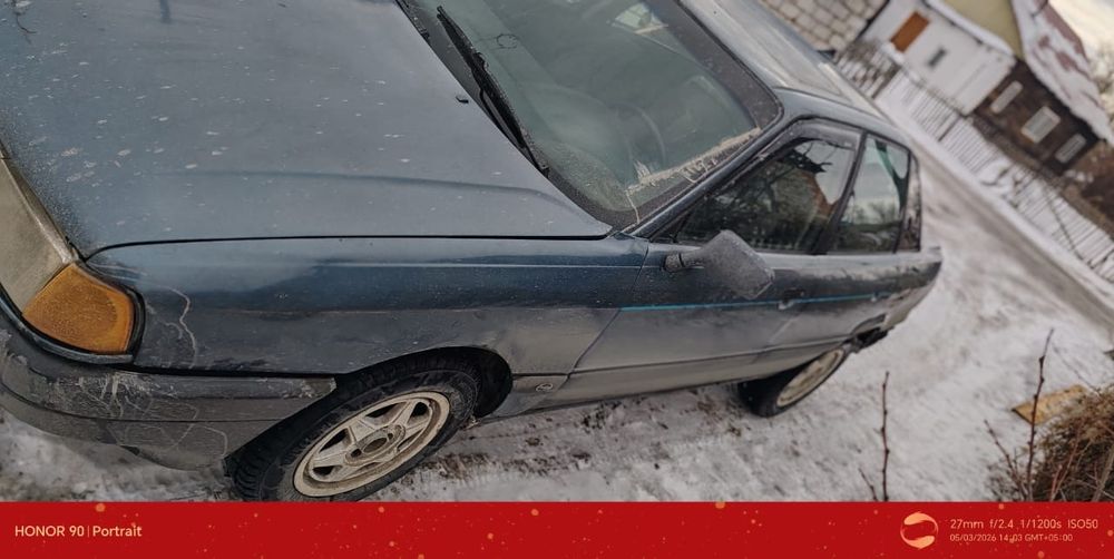 Ауди 80 б3 продам 400000