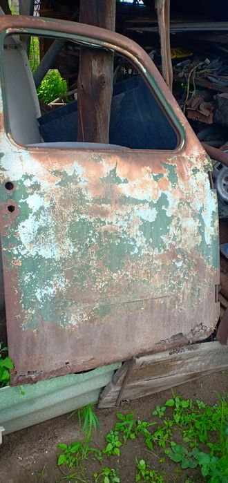 Запчасти ГАЗ 51 .52 ЗиЛ.